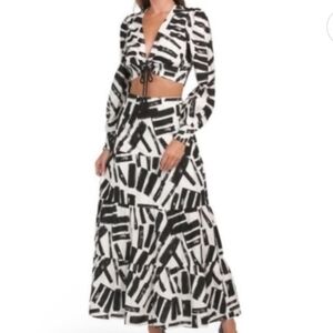 House Of Harlow 1960 Matching Linen Set - Top And Maxi Skirt Size Small